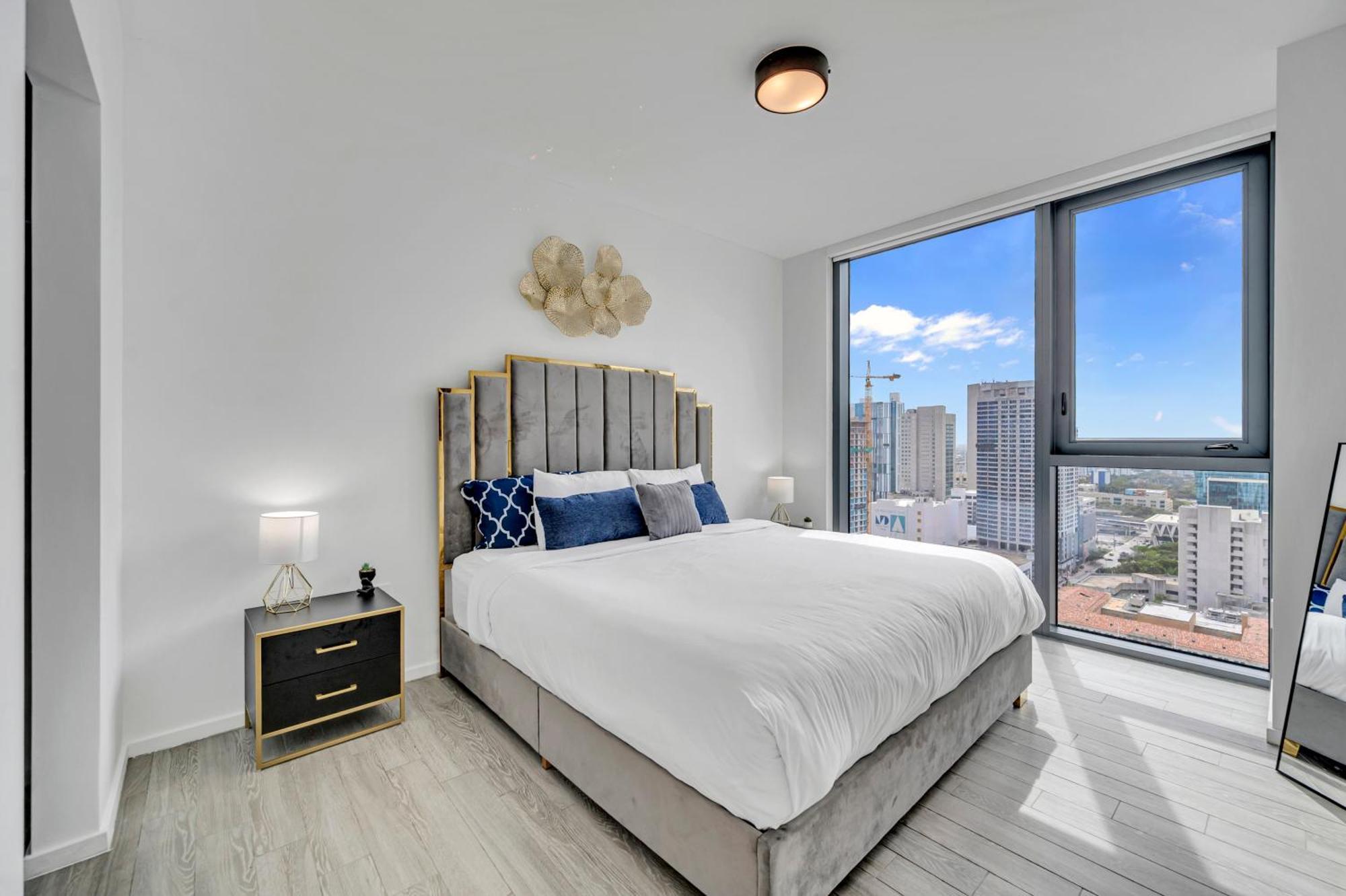 Great 3 Beds 3 Baths Appartment Downtown Miami Kültér fotó