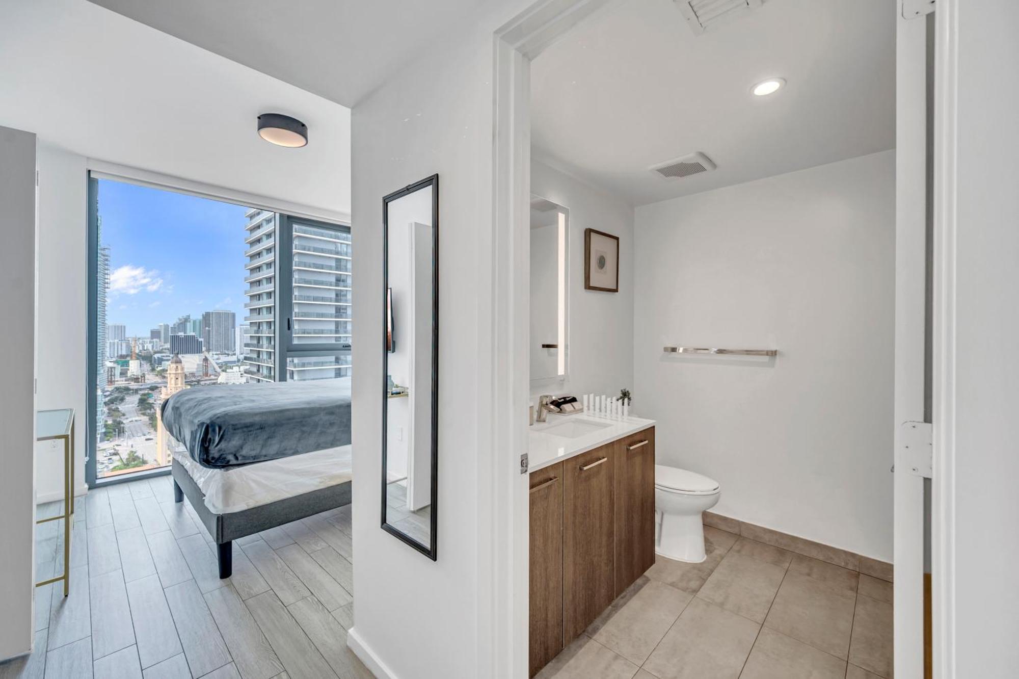 Great 3 Beds 3 Baths Appartment Downtown Miami Kültér fotó